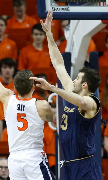 Guy, Hunter lead No. 4 Virginia past Notre Dame, 60-54